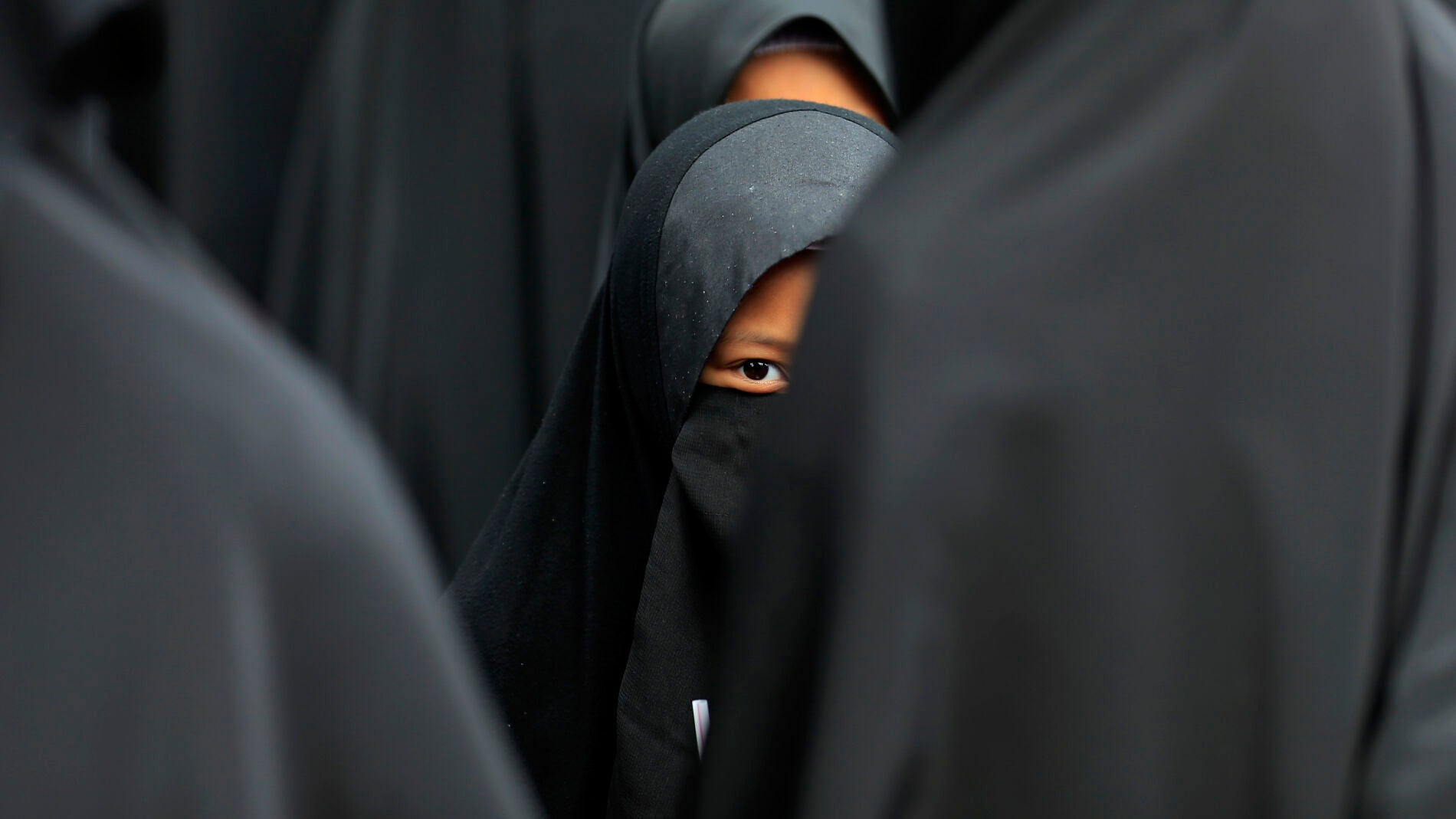 Un hombre evita ir a la c&aacute;rcel por violaci&oacute;n tras casarse con su v&iacute;ctima, de 14 a&ntilde;os