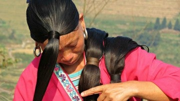 Peinado con tres partes de cabello