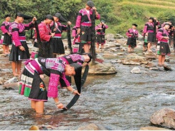 Las mujeres gozan de melenas de hasta dos metros