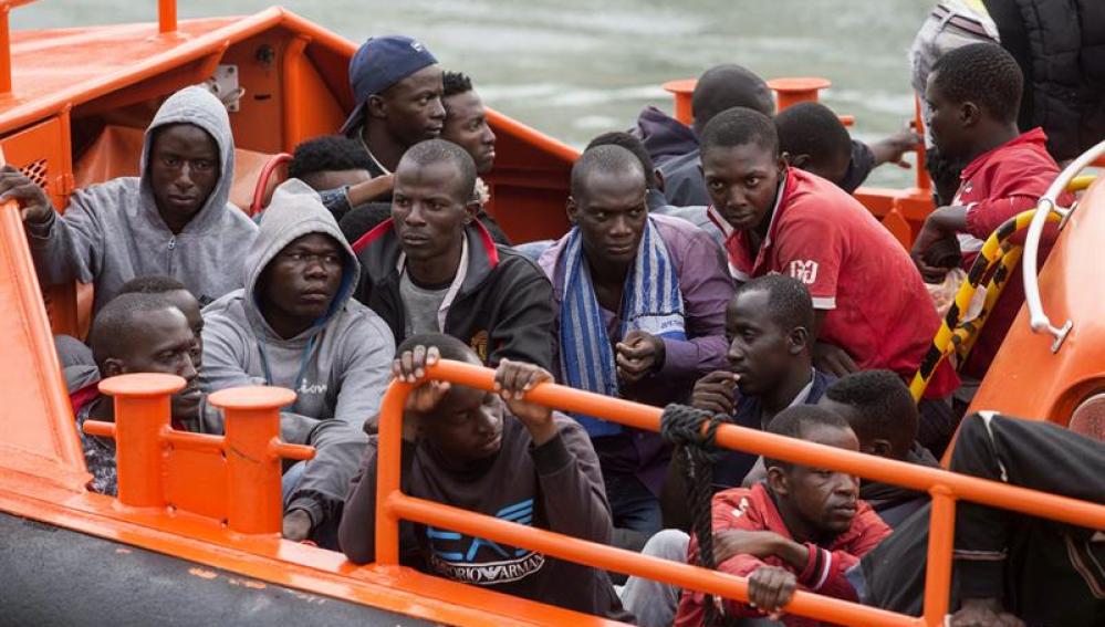 Inmigrantes rescatados