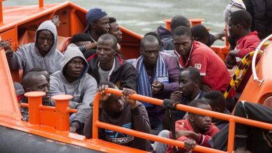 Rescatan a 20 inmigrantes, ocho de ellos menores, a 50 millas de Cartagena