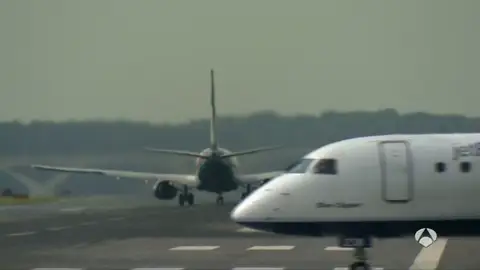 Frame 17.543404 de: turbulencias Frame 17.543404 de: turbulencias