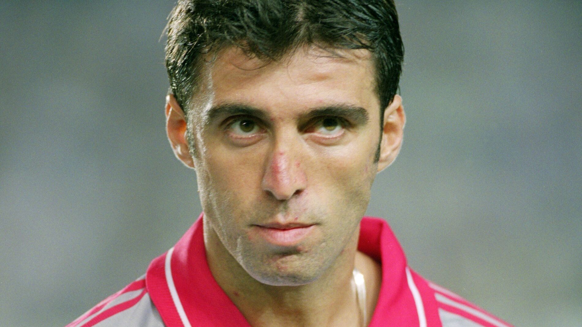 Hakan Sukur con la selecci&oacute;n turca