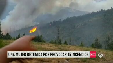 Continúan activos cinco incendios en Galicia, dos de ellos ya han arrasado cerca de 3.000 hectáreas