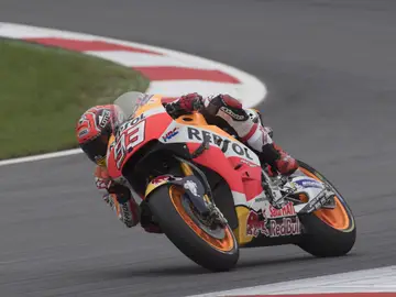 Marc Márquez disputando los entrenamientos libres del Gran Premio de Austria Marc Márquez disputando los entrenamientos libres del Gran Premio de Austria
