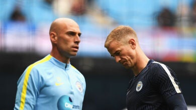 La polémica suplencia de Hart empaña la victoria del Manchester City