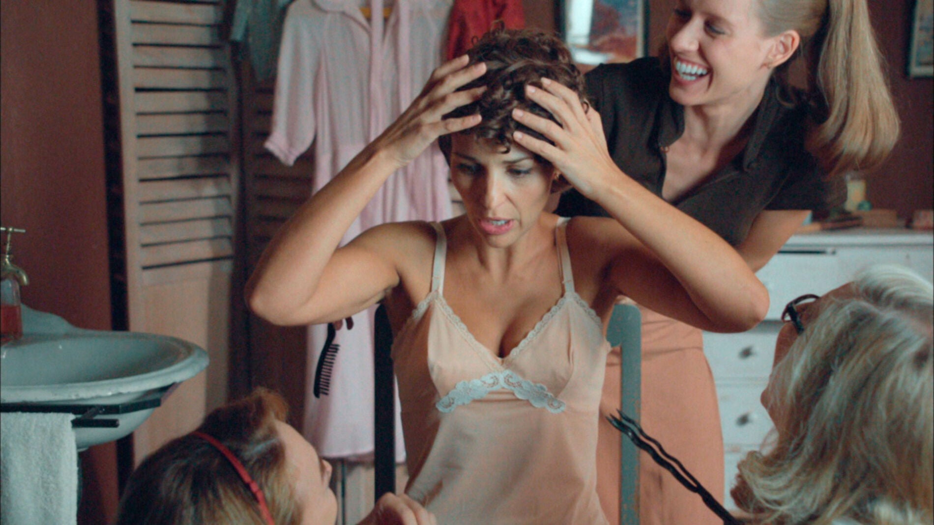 El sorprendente cambio de look de Ana Rivera