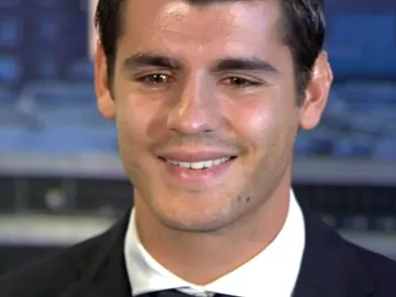 Morata llora durante su presentación Morata llora durante su presentación