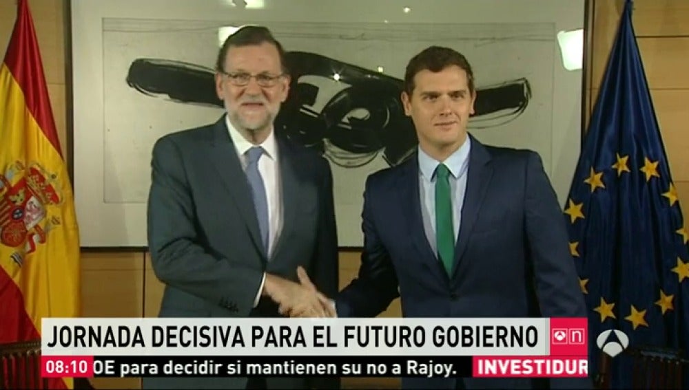 Frame 43.398981 de: cronica politica