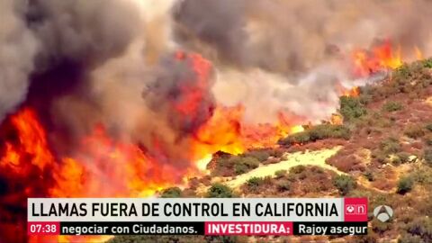 Frame 33.498762 de: CALIFORNIA