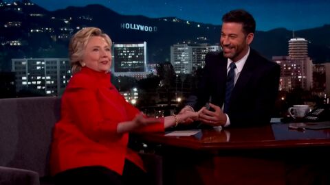 Frame 40.20384 de: Revisar&aacute;n los 15 mil nuevos correos electr&oacute;nicos de Hillary Clinton