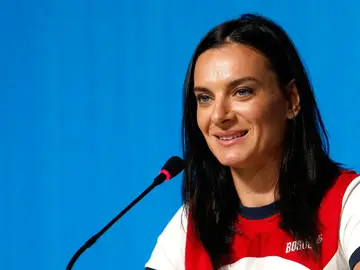La atleta rusa Yelena Isinbáyeva La atleta rusa Yelena Isinbáyeva