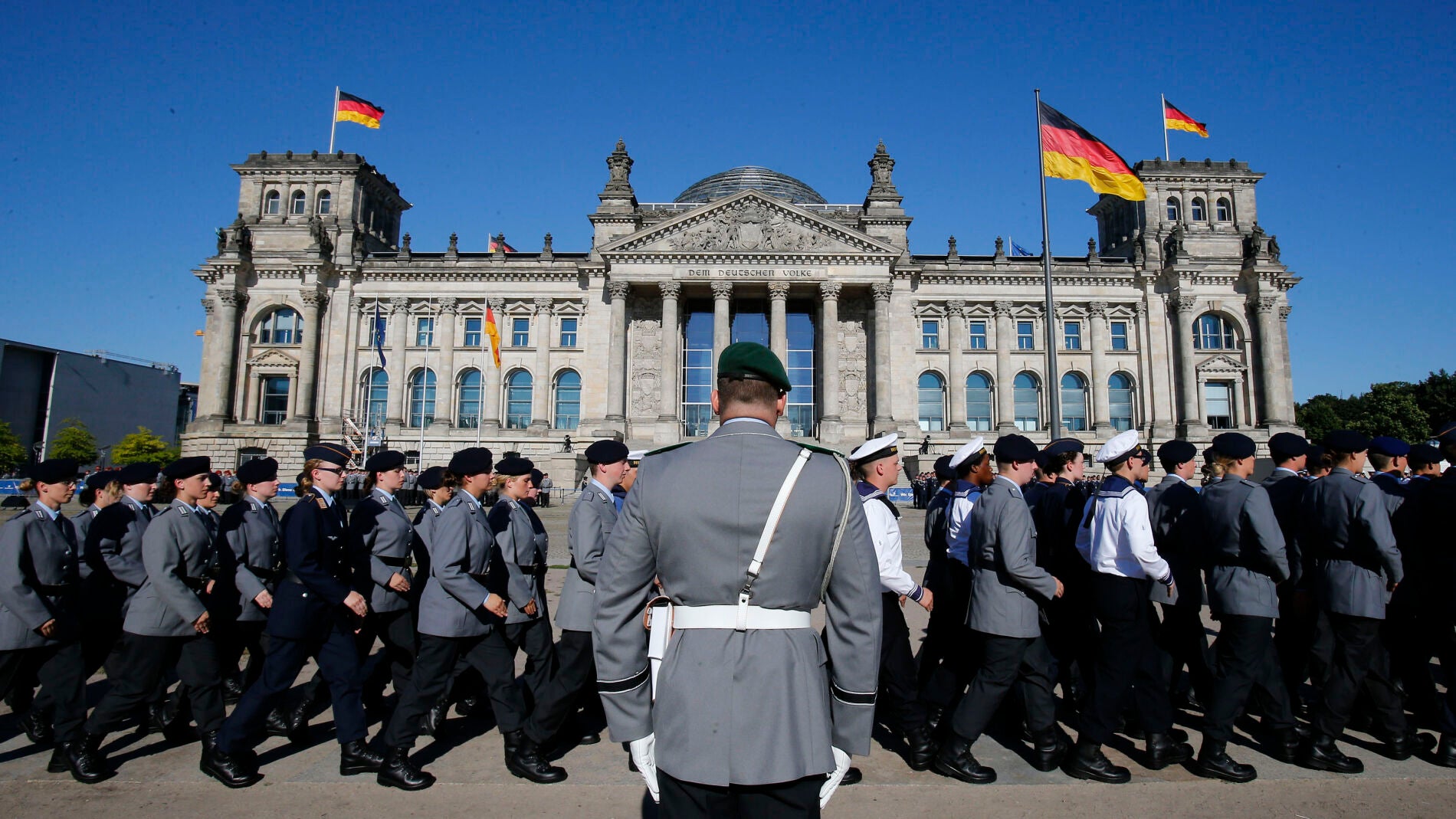 Los soldados de las fuerzas armadas alemanas en Bundeswehr, Berl&iacute;n.