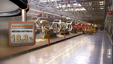 Frame 17.559922 de: Cada vez más marcas eligen fábricas españolas para producir sus coches y marcan un récord de ventas Frame 17.559922 de: Cada vez más marcas eligen fábricas españolas para producir sus coches y marcan un récord de ventas