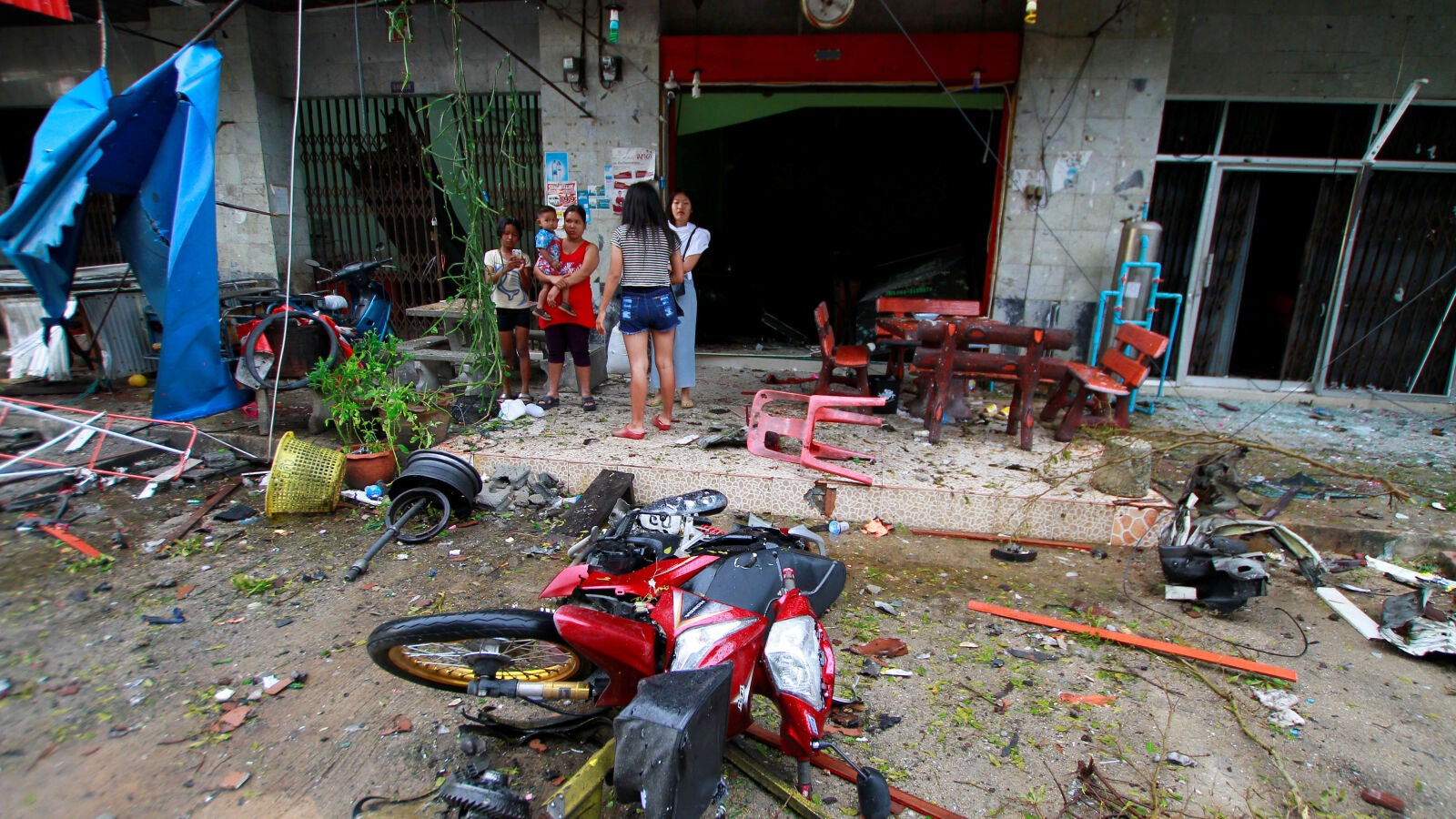 Un muerto y decenas de heridos por dos bombas al sur de Tailandia