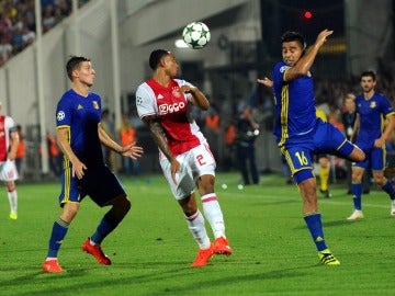 El Ajax cae ante el Rostov (4-1) y no jugará la Champions esta temporada