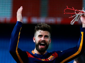 Gerard Piqué, feliz tras el triunfo del Barcelona