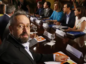 Negociación entre PP y C's Negociación entre PP y C's