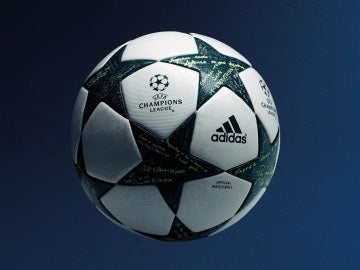 Adidas muestra el balón de la Champions