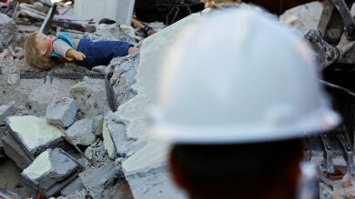 Dos ladrones detenidos por aprovechar la miseria de Amatrice para robar entre las ruinas