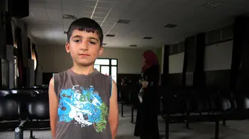 Un niño refugiado sirio en la unidad móvil de la Cruz Roja Libanesa en Baasir Un niño refugiado sirio en la unidad móvil de la Cruz Roja Libanesa en Baasir