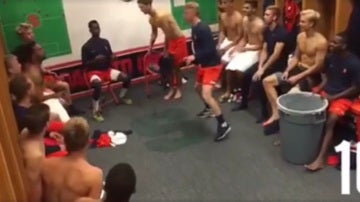 El equipo de fútbol de la Universidad de Siracusa