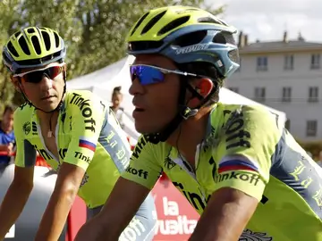 Alberto Contador, a su paso por meta en la etapa de la Vuelta a España Alberto Contador, a su paso por meta en la etapa de la Vuelta a España