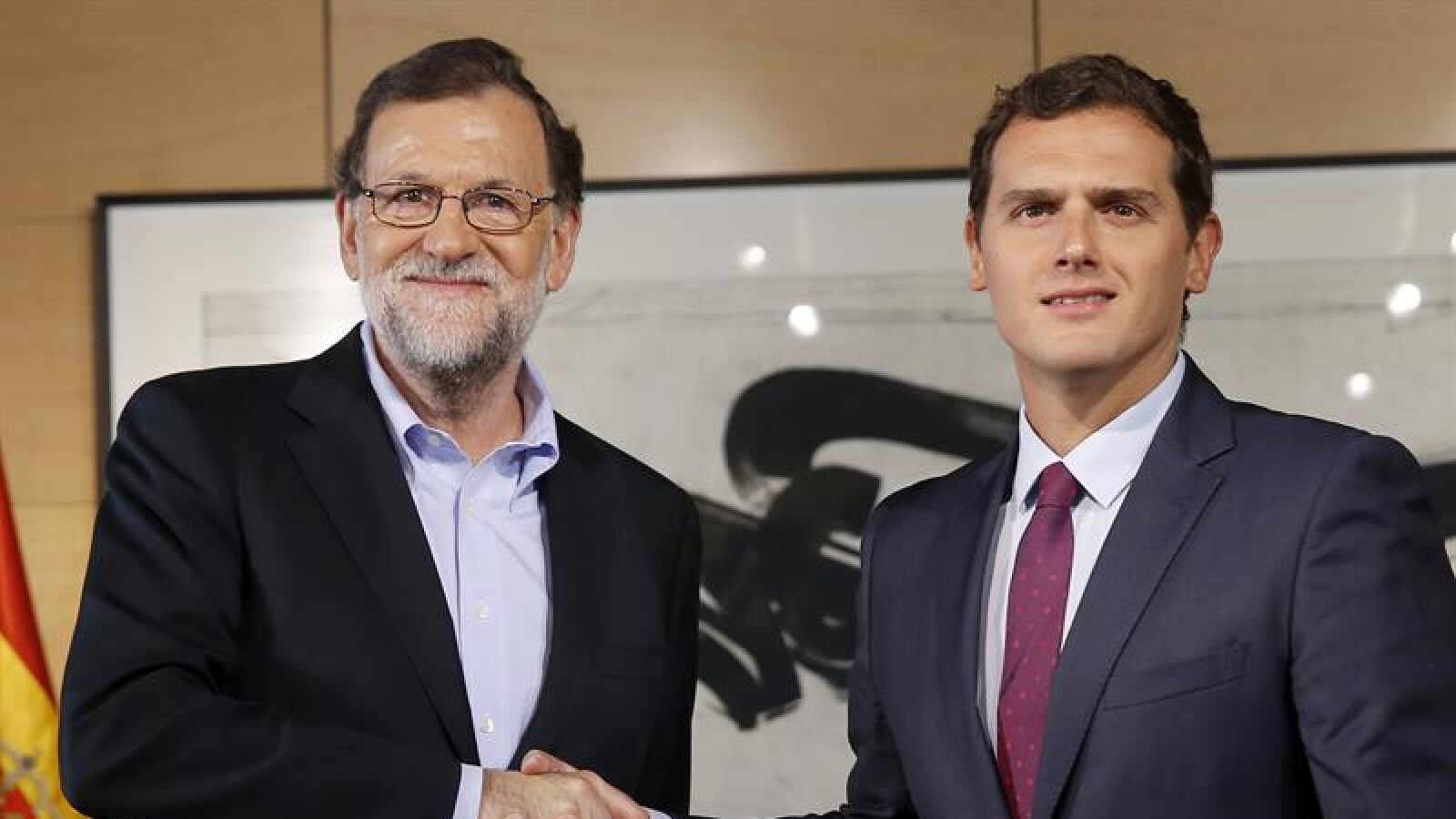 Ciudadanos exigirá al PP que los Presupuestos incluyan la gratuidad de los libros de texto y un complemento salarial para el empleo precario