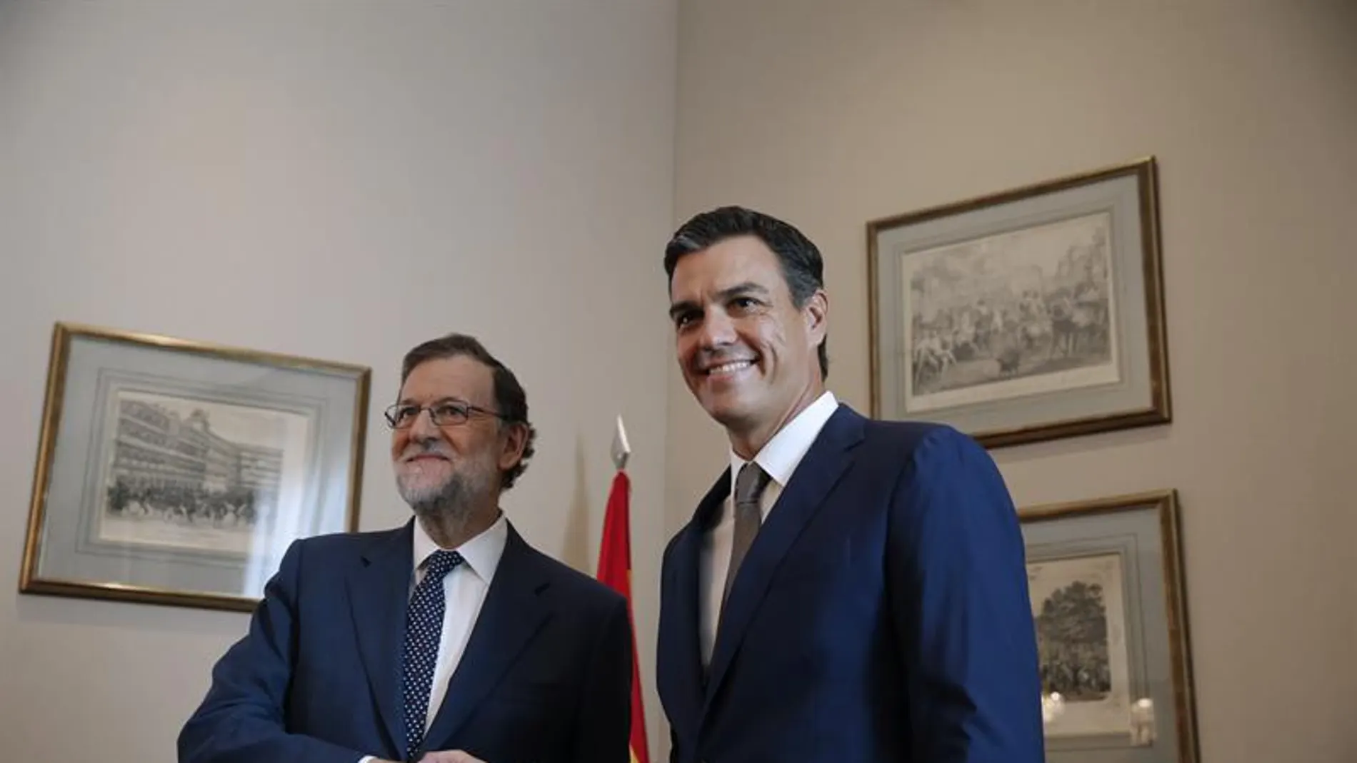 Mariano Rajoy y Pedro Sánchez se reúnen en el Congreso Mariano Rajoy y Pedro Sánchez se reúnen en el Congreso