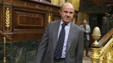 La oposición forzará que el Congreso cite a Luis de Guindos para explicar el nombramiento de Soria