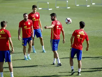 Diego Costa, en un entrenamiento con España Diego Costa, en un entrenamiento con España