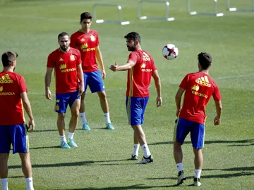 Diego Costa, en un entrenamiento con España Diego Costa, en un entrenamiento con España
