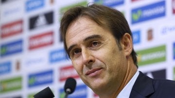 Julen Lopetegui resta importancia a las polémicas sobre Diego Costa y Gerard Piqué