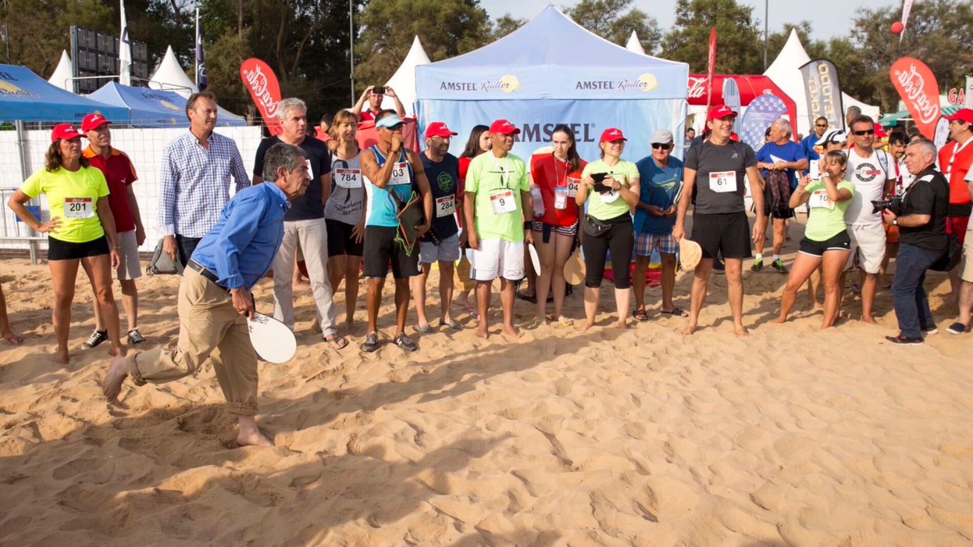 Miguel &Aacute;ngel Revilla, inaugurando el evento de palas