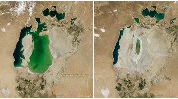 El Mar de Aral en el año 2000 en comparación con la imagen de la derecha ha sido tomada este mismo año.