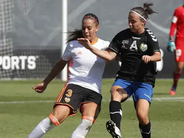 El Valencia, primer líder de la liga femenina en la temporada 2016/17 El Valencia, primer líder de la liga femenina en la temporada 2016/17