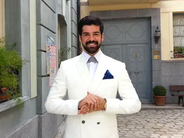 Miguel Ángel Muñoz: "Soy marqués y prometido de Marta Novoa" Miguel Ángel Muñoz: "Soy marqués y prometido de Marta Novoa"
