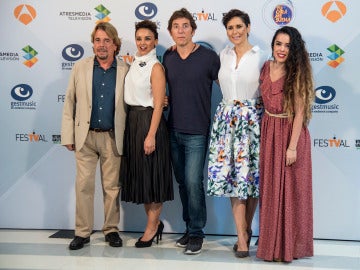 Manel Fuentes, Chenoe, Roda López, Beatriz Luengo y Juan Muñoz