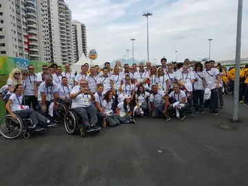 Deportistas paralímpicos en el izado de bandera de los Juegos Paralímpicos de Río 2016 Deportistas paralímpicos en el izado de bandera de los Juegos Paralímpicos de Río 2016