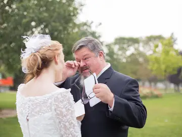 Tim Buchanan, el padre que falleció en el día que se suponía que iba a ser el más feliz para su hija Tim Buchanan, el padre que falleció en el día que se suponía que iba a ser el más feliz para su hija
