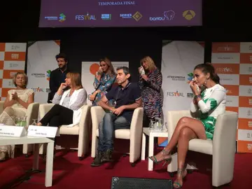 Las lágrimas invaden la rueda de prensa de la temporada final de Velvet Las lágrimas invaden la rueda de prensa de la temporada final de Velvet