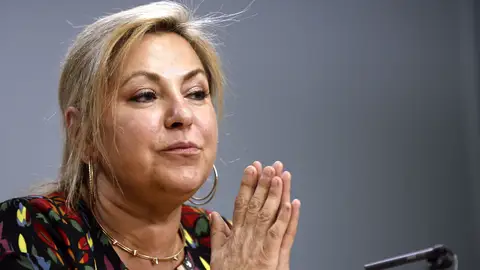 Rosa Valdeón se dirige a los medios tras ser arrestada por triplicar la tasa de alcohol en sangre Rosa Valdeón se dirige a los medios tras ser arrestada por triplicar la tasa de alcohol en sangre