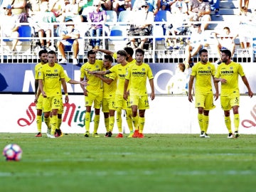 El Villarreal celebra un gol ante el Málaga