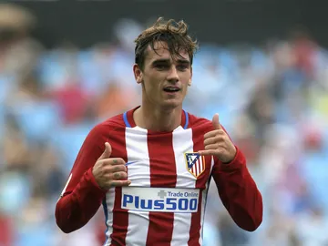 Griezmann celebra un gol con el Atlético Griezmann celebra un gol con el Atlético
