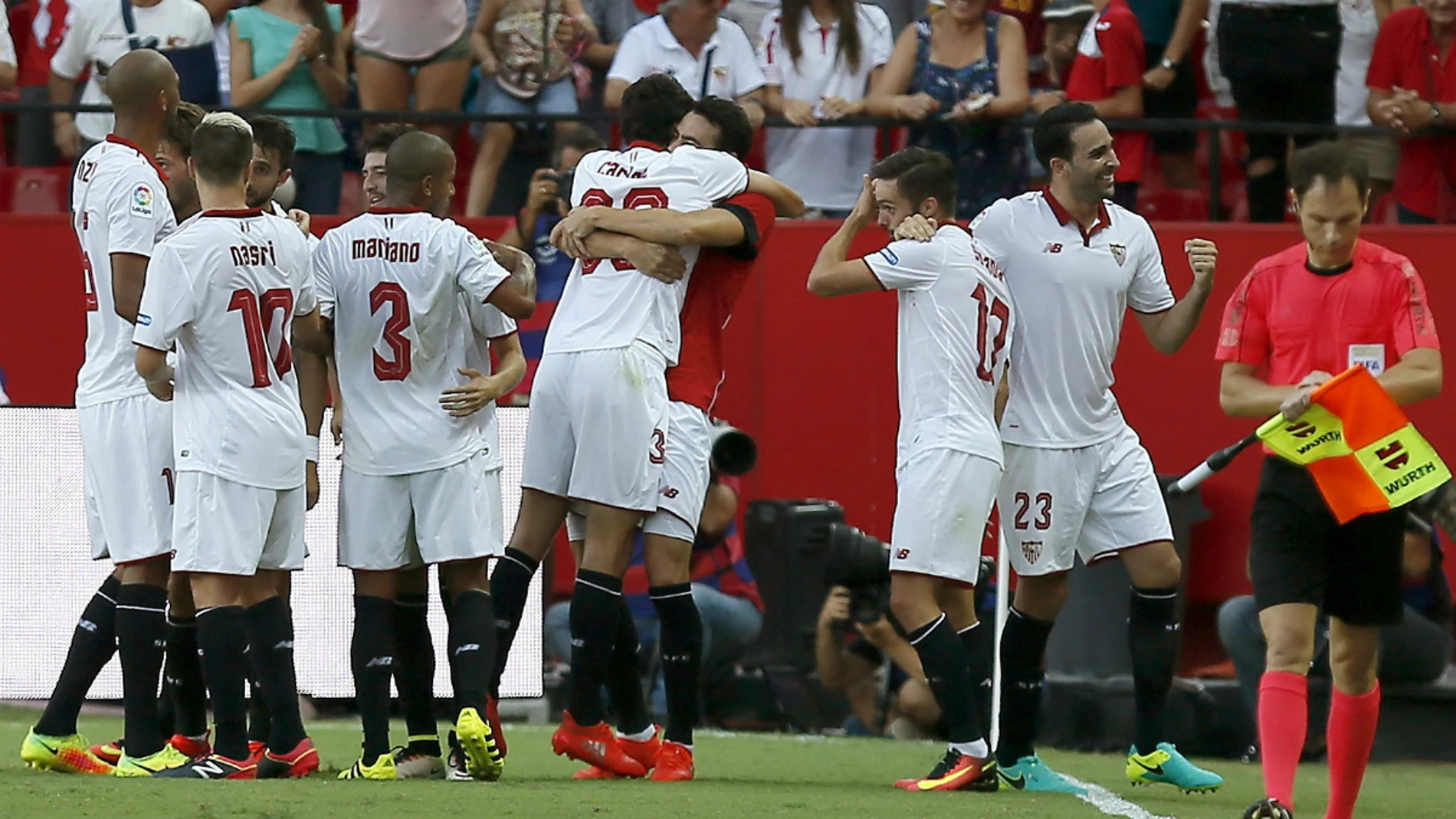 El Sevilla celebra un gol El Sevilla celebra un gol