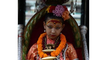 La niña de Nepal elegida diosa