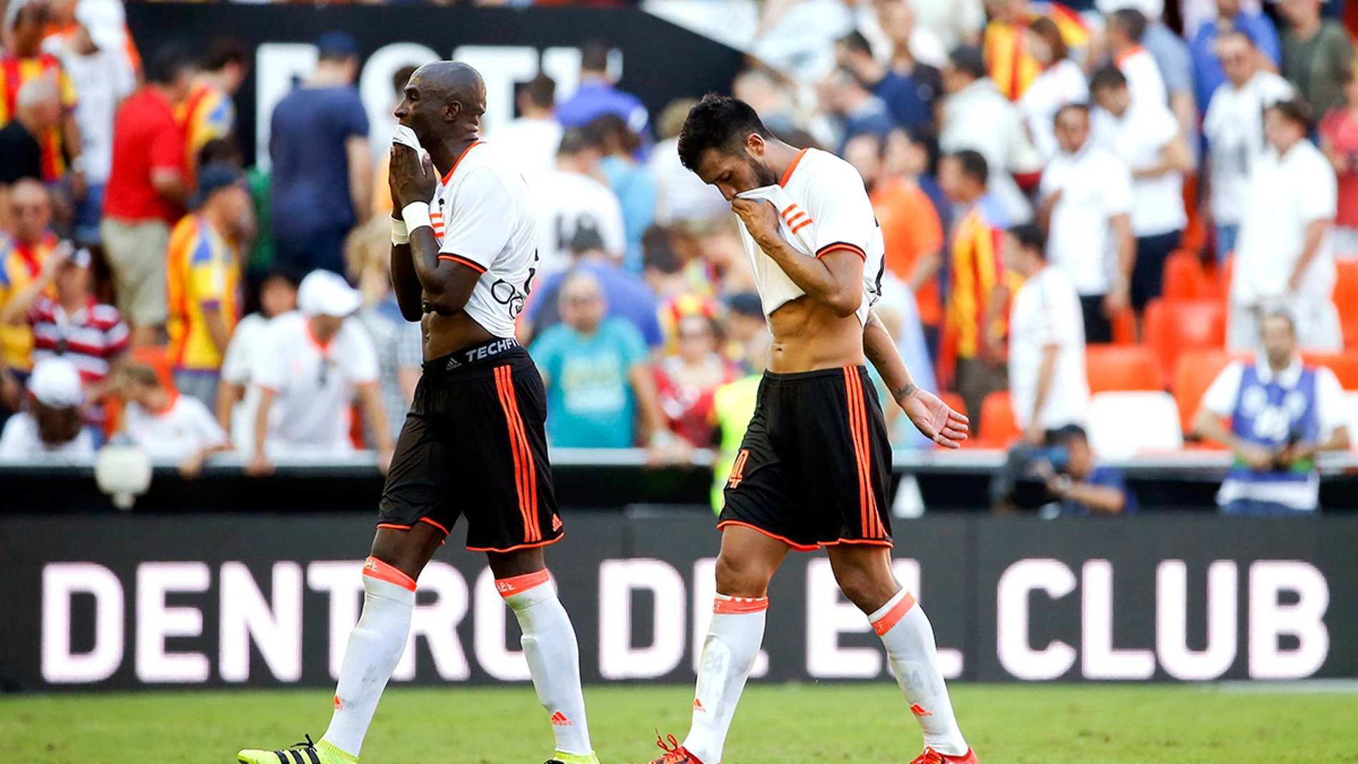 Garay y Mangala, cabizbajos Garay y Mangala, cabizbajos