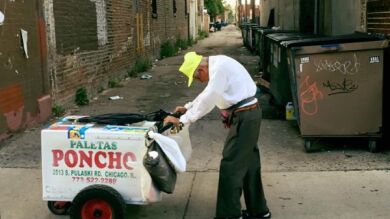 Reúnen más de 118.323 euros para que un anciano de 89 años deje de vender helados por las calles de Chicago