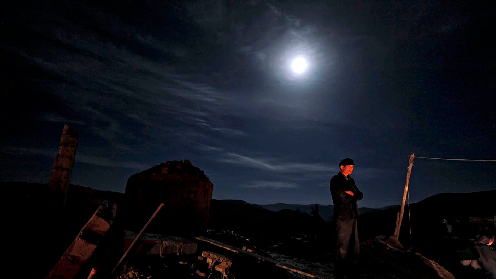 La probabilidad de terremotos aumentan con luna llena o nueva