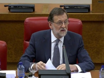 Frame 2.244526 de: Rajoy. "Defendemos nuestro derecho a gobernar"